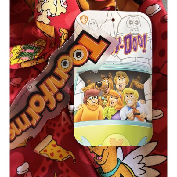 Tooniforms SCOOBY-DOO Ruv Is In The Air Valentines Day Size M Nurse Scrub Top - Picture 6 of 6